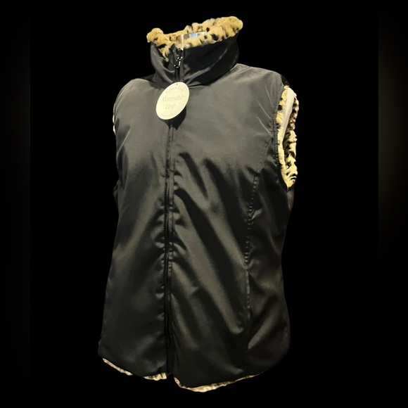 NWT Kristen Blake reversible faux fur animal print vest - Picture 6 of 11